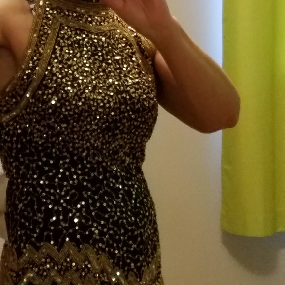 Black with gold sequin top - Picture 2 of 4